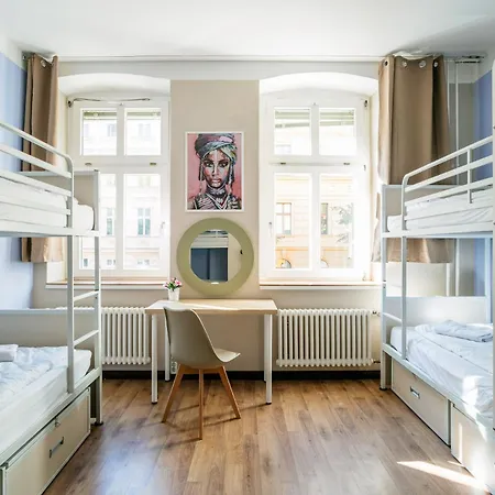 Eastseven Berlin Hostel
